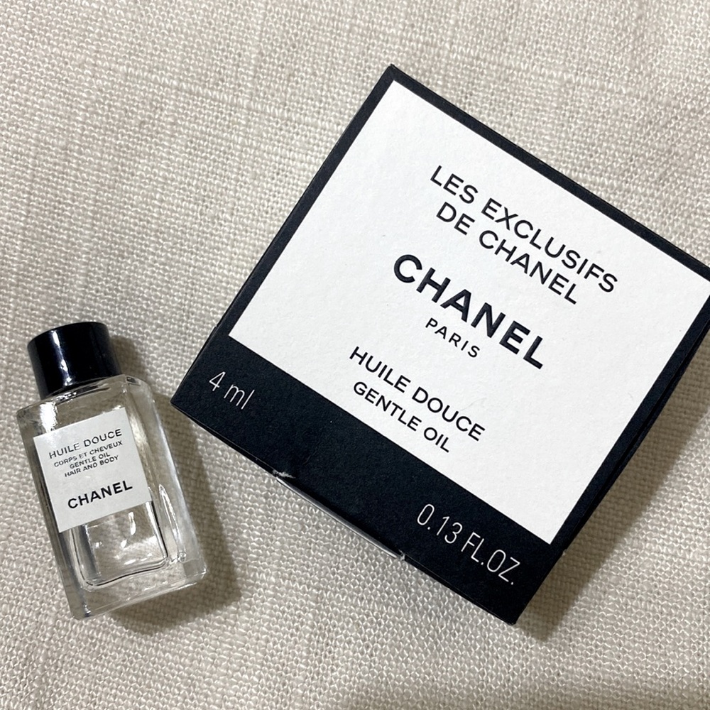 Mini Chanel Beauty Scented Oil: Huile Douce Gentle Oil